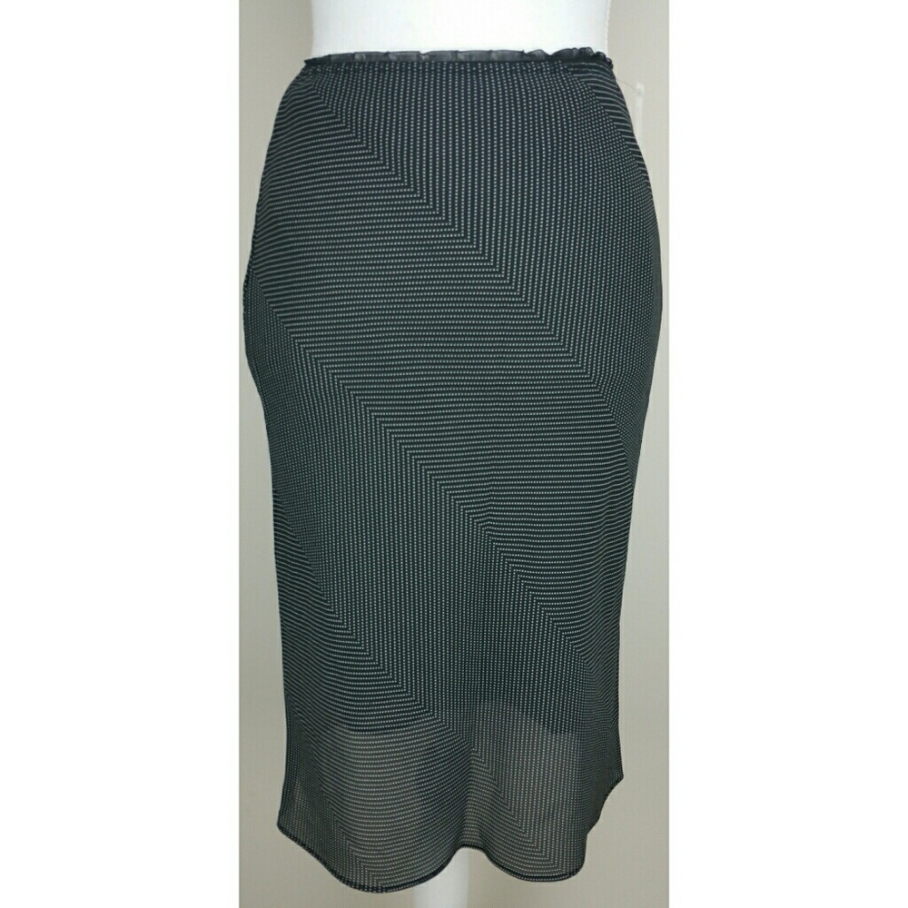 LAVENDER polka dot black skirt S